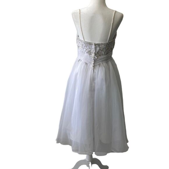 Alfred Angelo Sapphire White Tea Length Dress - Picture 9 of 16